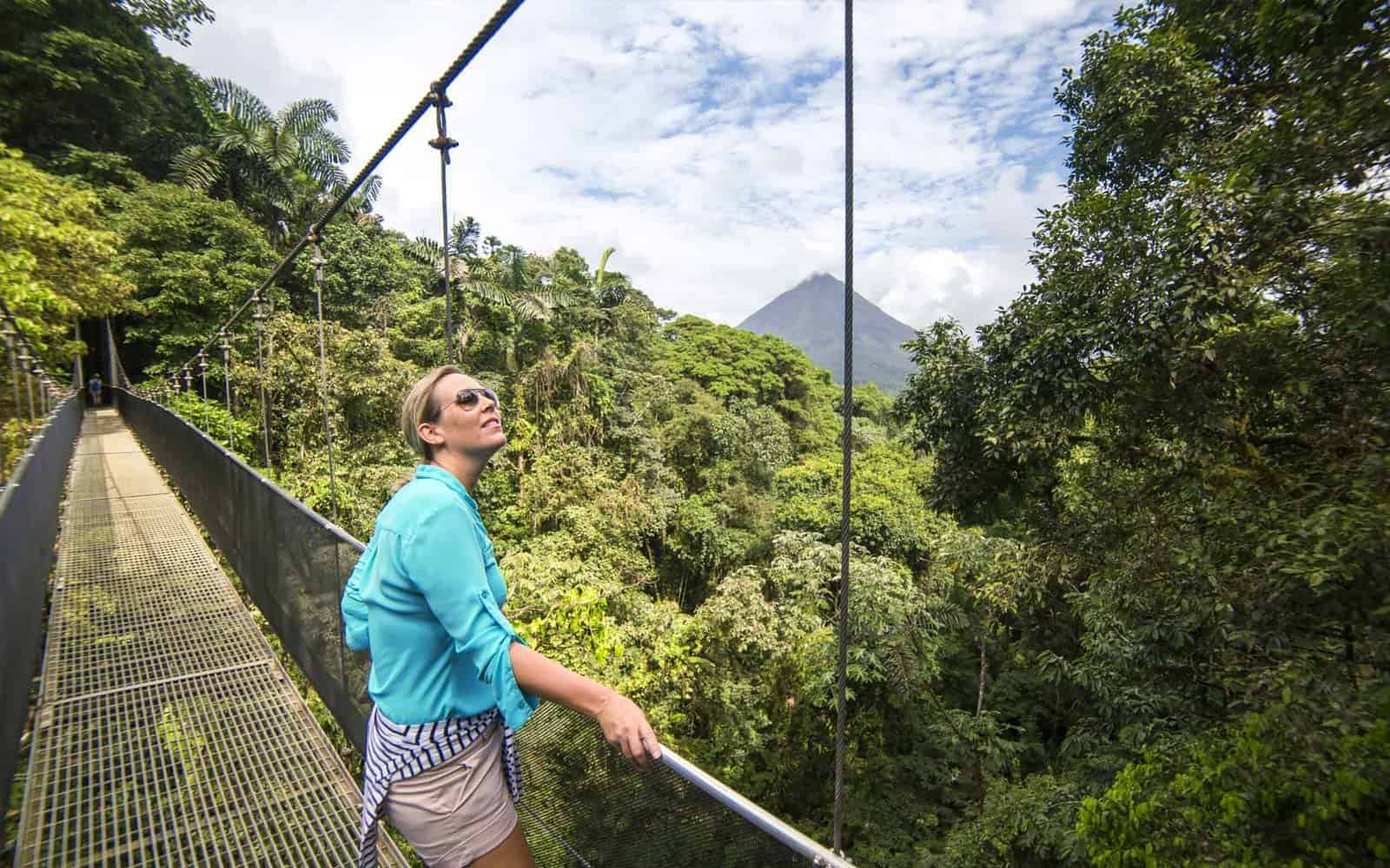 Costa Rica Blue River and Volcanoes Tour